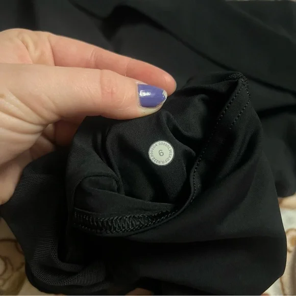 Lululemon Skirt - Picture 5 of 5